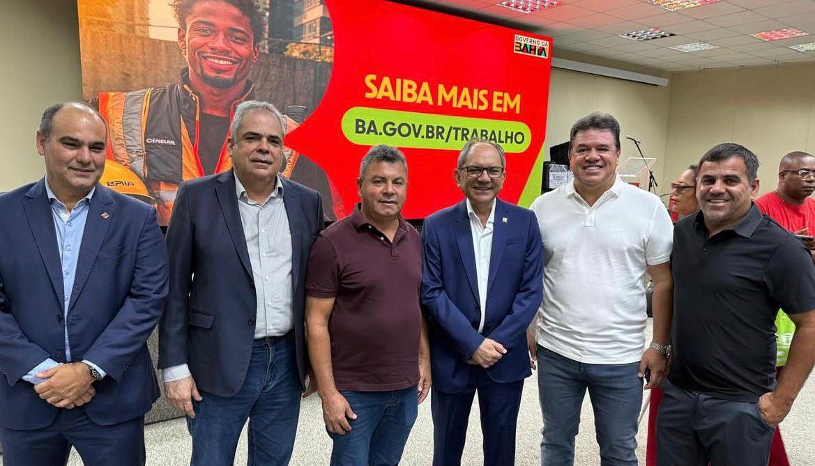 Deputado Marquinho Viana participa do lançamento do programa Condução Decente em Salvador.